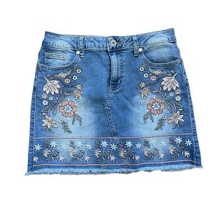 Altered State Floral Jean Skirt size extra small